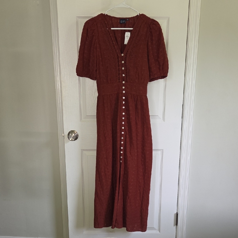 NWT GAP Eyelet Maxi Dress
